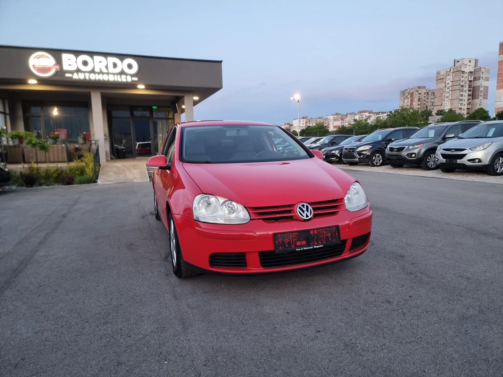 VW Golf 1.4I, снимка 9 - Автомобили и джипове - 54547869