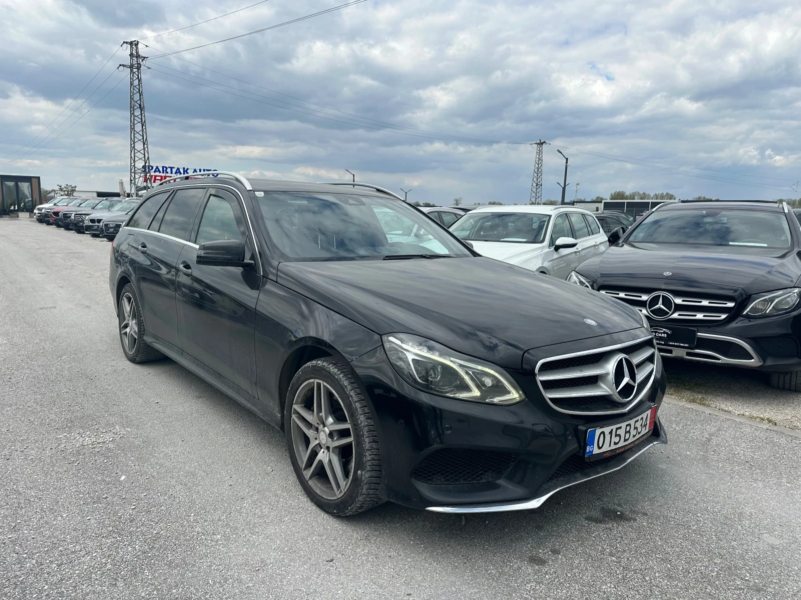 Mercedes-Benz E 350 * AMG LINE* Facelift* , снимка 2 - Автомобили и джипове - 54194384