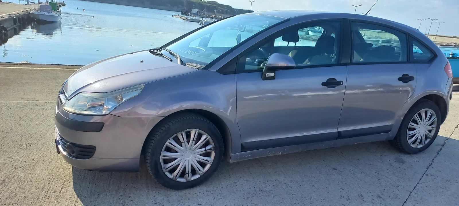 Citroen C4 1.6i, снимка 16 - Автомобили и джипове - 54248041