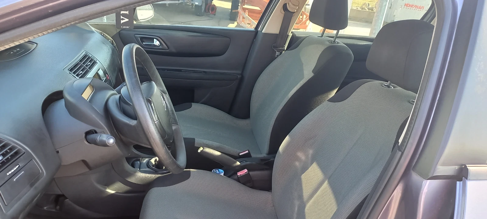 Citroen C4 1.6i, снимка 11 - Автомобили и джипове - 54248041