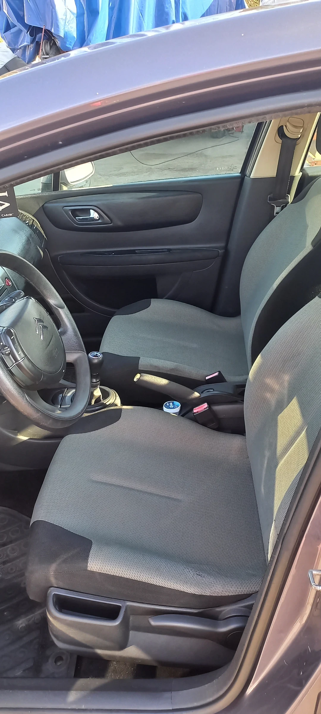 Citroen C4 1.6i, снимка 13 - Автомобили и джипове - 54248041