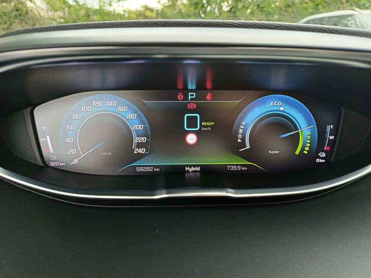 Peugeot 3008 Allure Pack - AWD , снимка 10 - Автомобили и джипове - 54333208