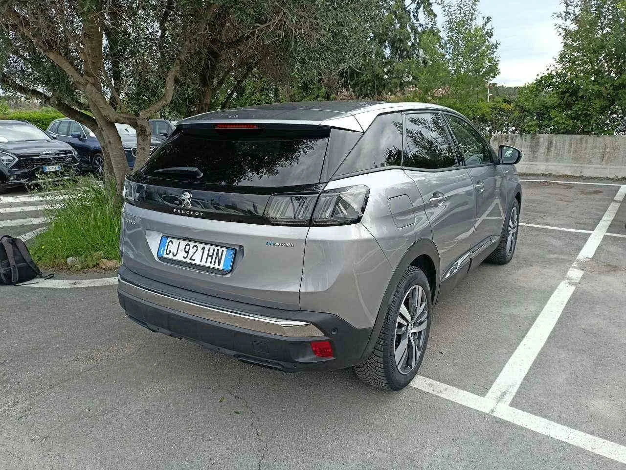 Peugeot 3008 Allure Pack - AWD , снимка 4 - Автомобили и джипове - 54333208