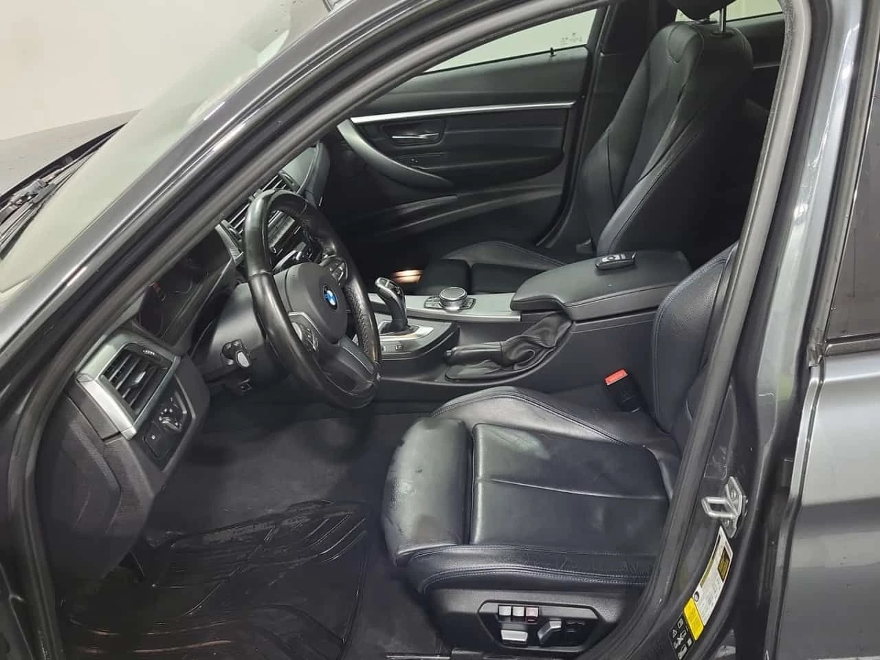 BMW 328 DIESEL * xDrive * CARFAX * Пълна история в BMW * , снимка 8 - Автомобили и джипове - 54462923