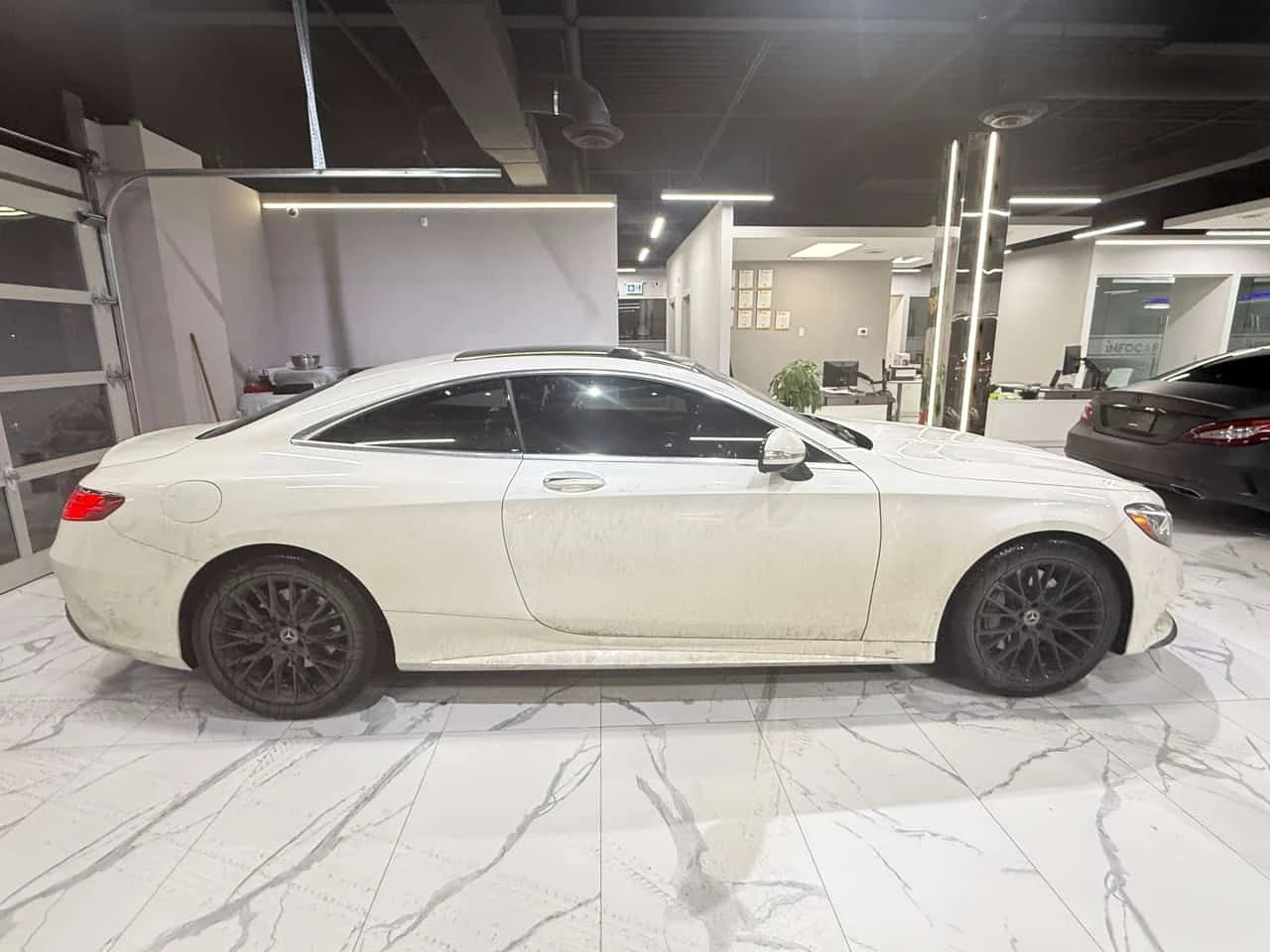 Mercedes-Benz S 550 | DISTRONIC| 360| HUD| BURMESTER| ОБДУХ| ПОДГРЕВИ, снимка 5 - Автомобили и джипове - 54623334