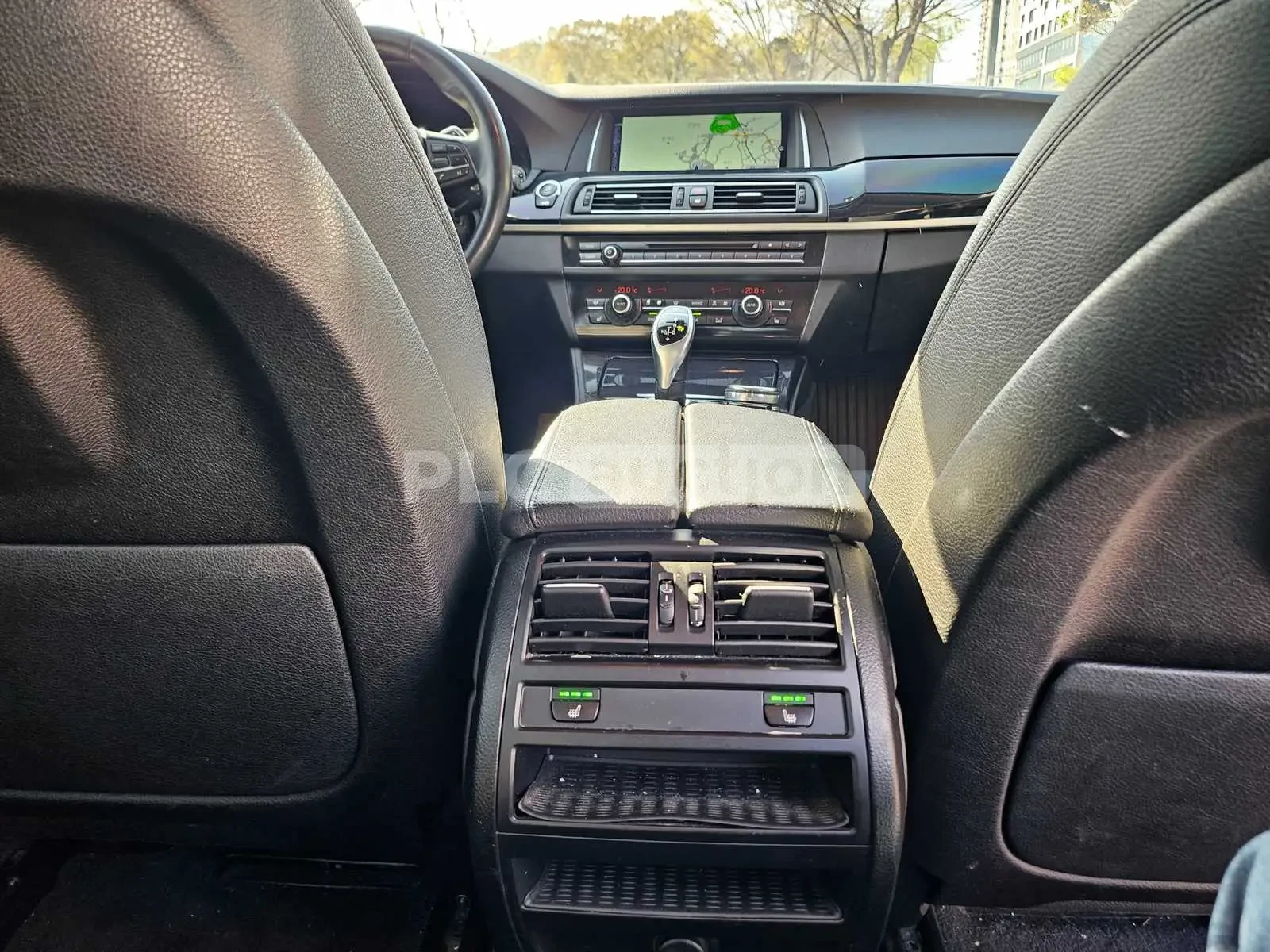 BMW 530 d Xdrive M| 360КАМЕРА| PANO| ПОДГЕВ| ВКЛ.ТЕХНТЕСТ, снимка 12 - Автомобили и джипове - 54630186
