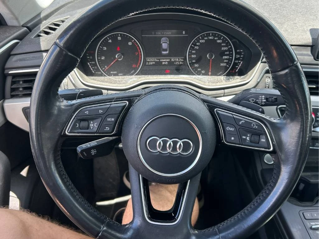 Audi A4 quattro* CARFAX* ОПЦИЯ ЗА ФИНАНСИРАНЕ* , снимка 11 - Автомобили и джипове - 54929182