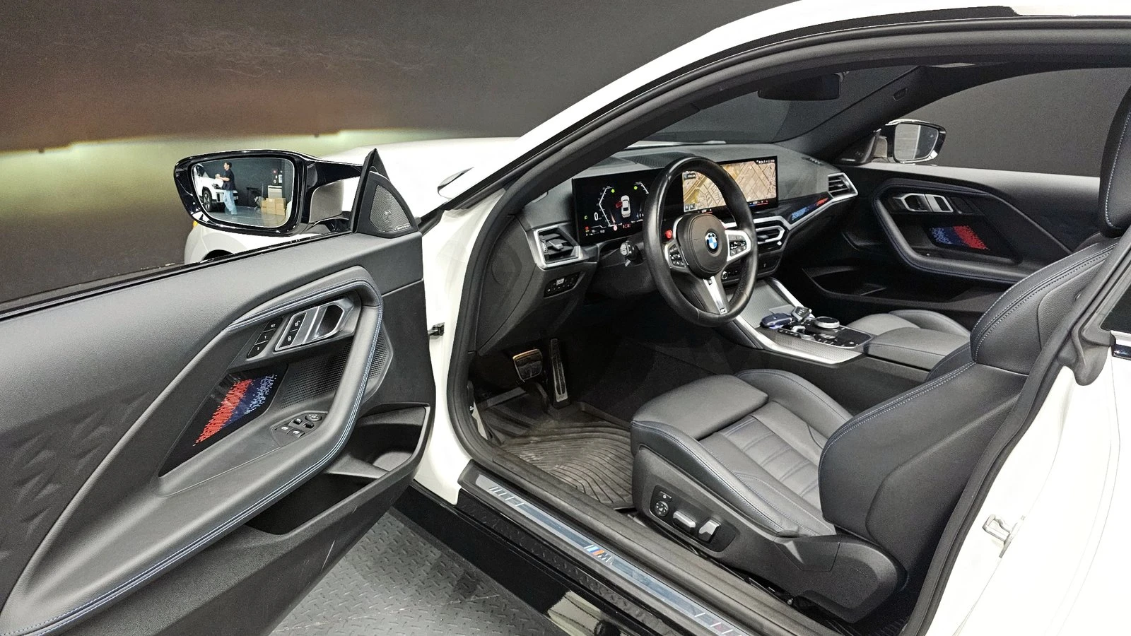 BMW 240 ЛЮК* HARMAN KARDON* HUD* 360* KEYLESS* КРАЙНА ЦЕНА, снимка 10 - Автомобили и джипове - 55227128