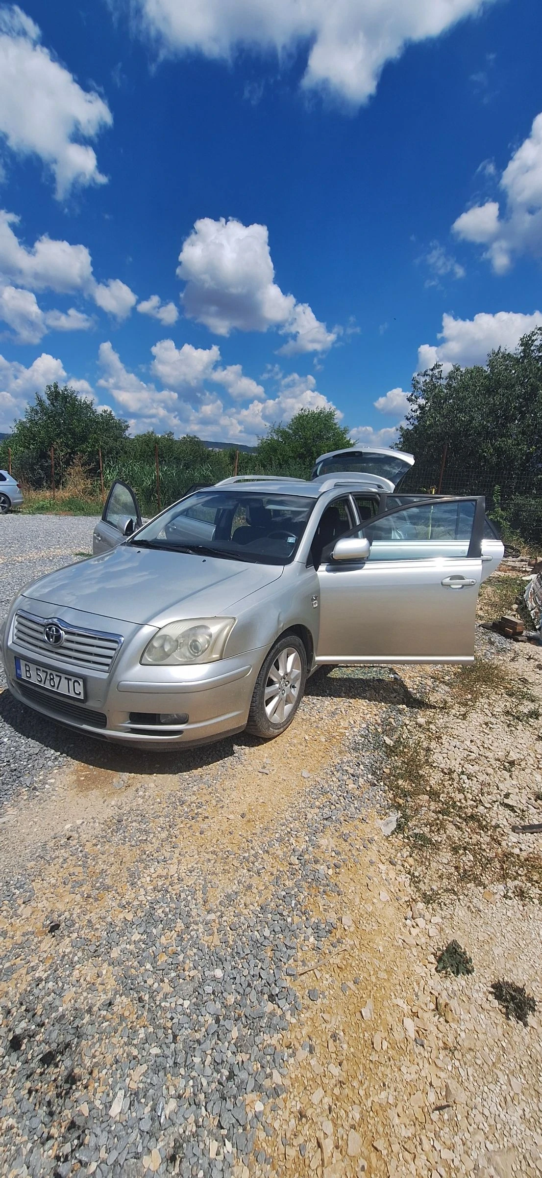 Toyota Avensis | Mobile.bg � ����������� 10