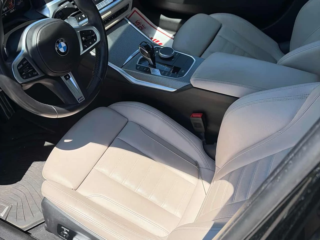 BMW 330 i xDrive * M SPORT* АВТОКРЕДИТ* CARFAX* , снимка 11 - Автомобили и джипове - 55511011