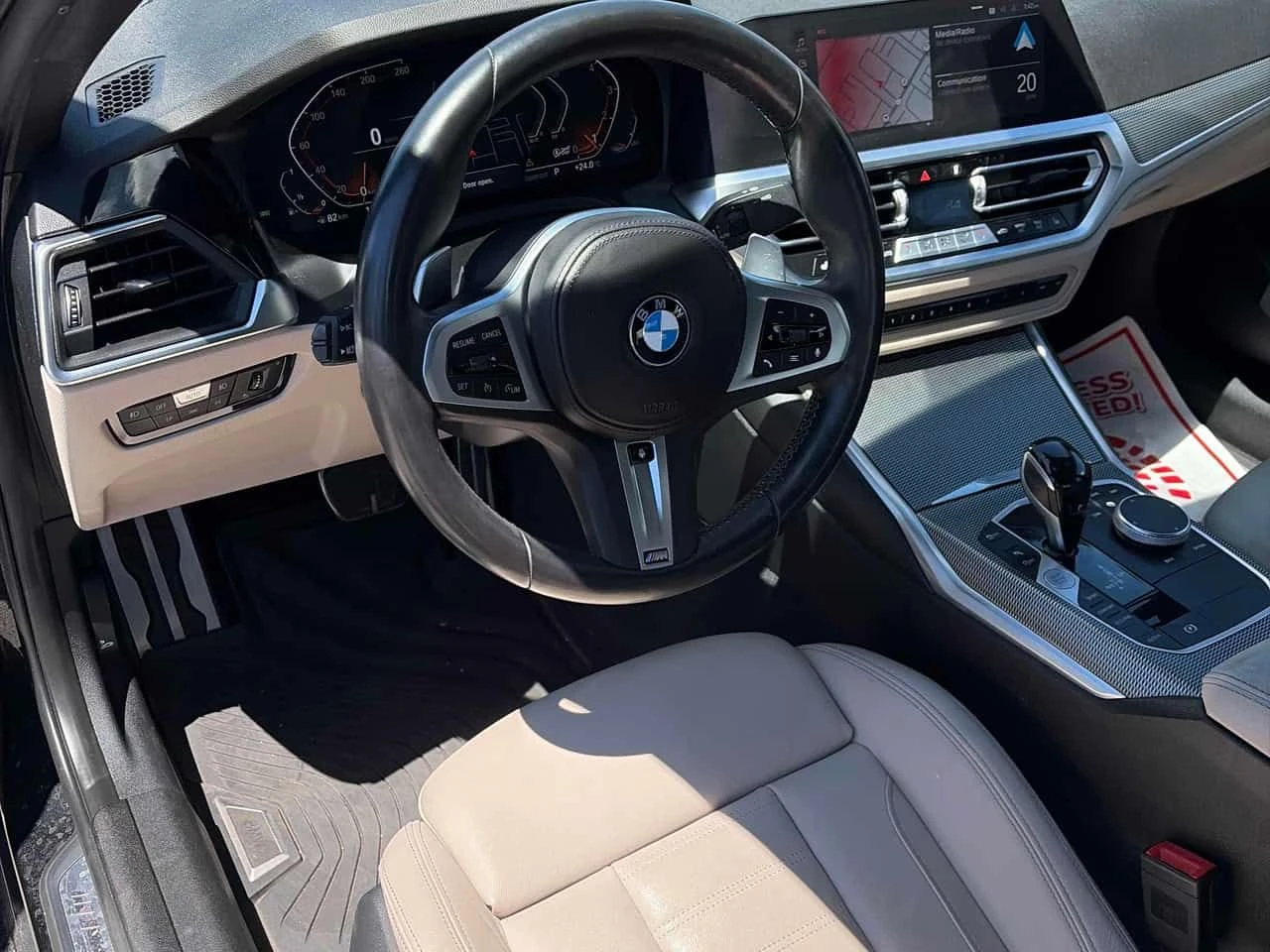 BMW 330 i xDrive * M SPORT* АВТОКРЕДИТ* CARFAX* , снимка 5 - Автомобили и джипове - 55511011