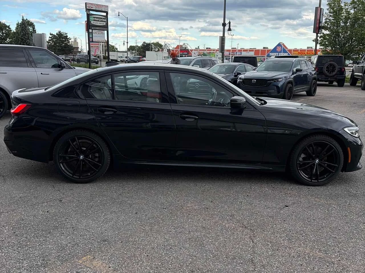 BMW 330 i xDrive * M SPORT* АВТОКРЕДИТ* CARFAX* , снимка 3 - Автомобили и джипове - 55511011