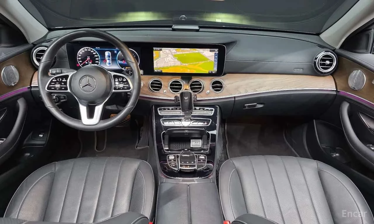 Mercedes-Benz E 300 * 4MATIC Exclusive * КРАЙНА ЦЕНА ДО БЪЛГАРИЯ, снимка 7 - Автомобили и джипове - 55703553