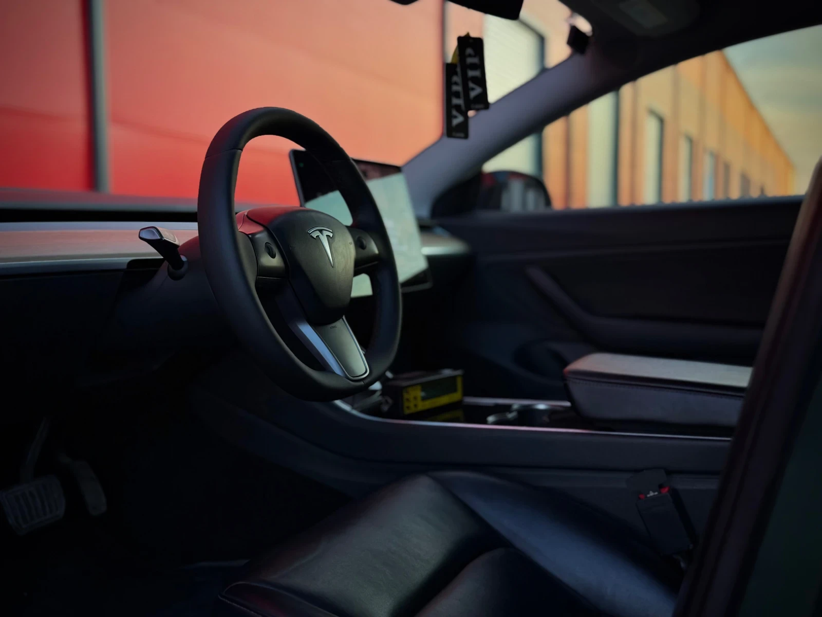 Tesla Model 3, снимка 8 - Автомобили и джипове - 55974842
