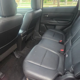 Mitsubishi Outlander 3.0L GT S-AWC PLATINUM FULLY EQUIPPED , снимка 8