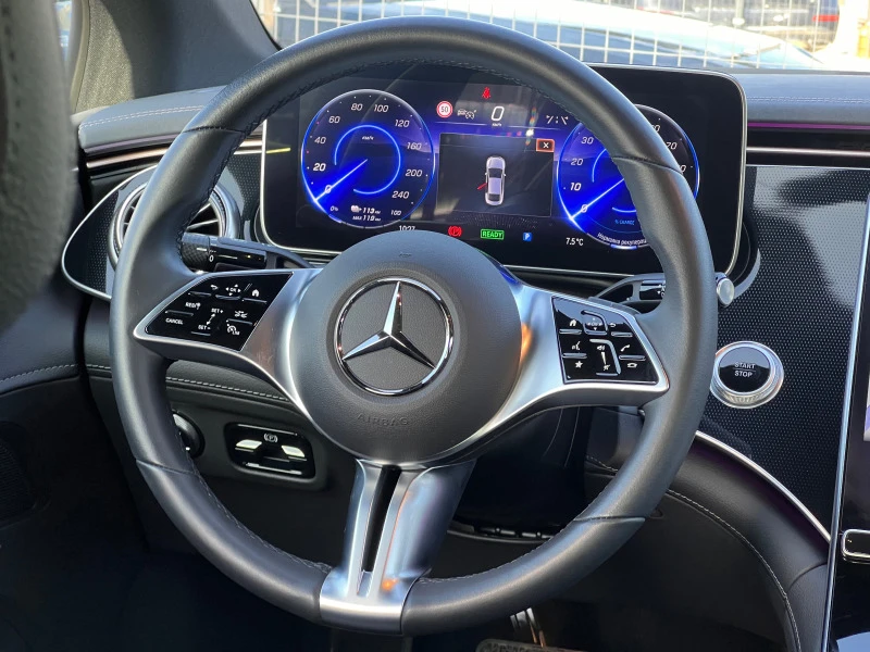 Mercedes-Benz EQE 350+*PANORAMA*KEYLESS*CAMERA*, снимка 8 - Автомобили и джипове - 45095438