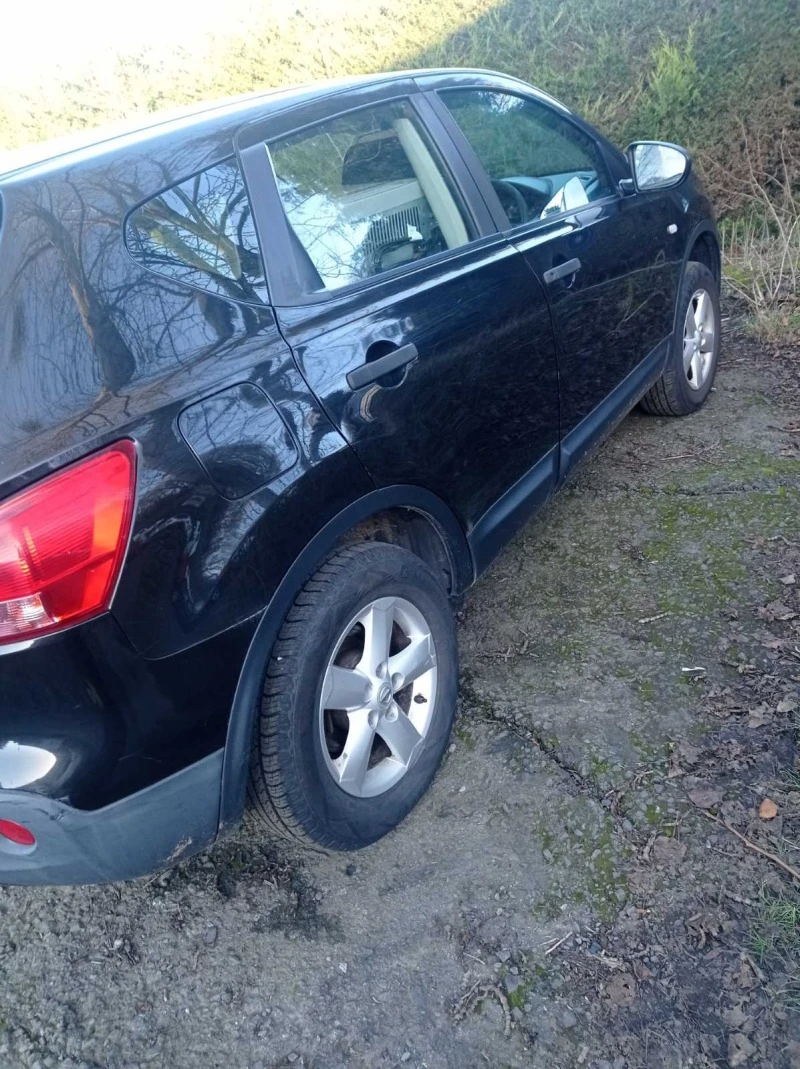 Nissan Qashqai 1.6I 116 kc, снимка 2 - Автомобили и джипове - 44119678