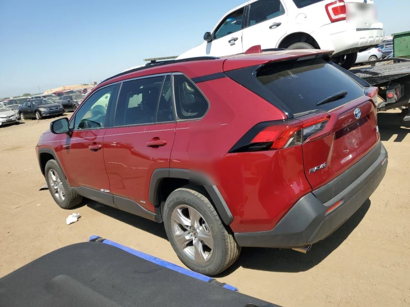 Toyota Rav4 LE , снимка 10 - Автомобили и джипове - 48040680