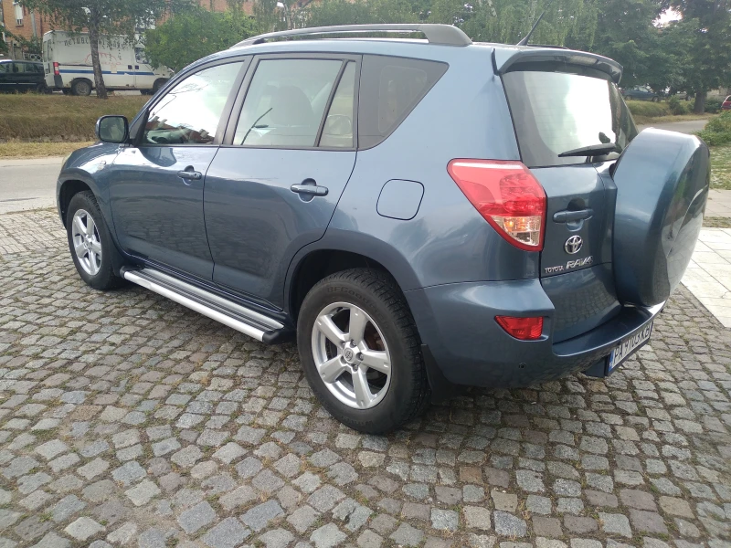 Toyota Rav4 d4d 136кс кожа, снимка 5 - Автомобили и джипове - 48280986