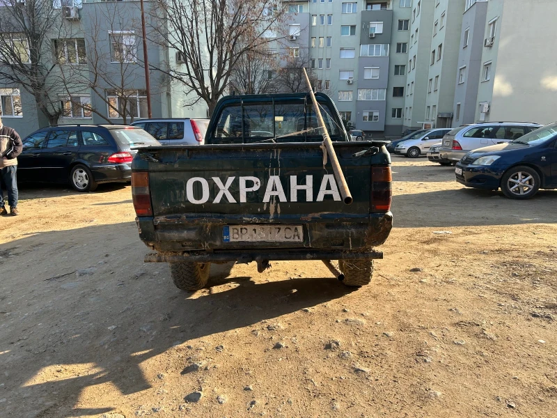 Mitsubishi L200, снимка 5 - Автомобили и джипове - 49094526