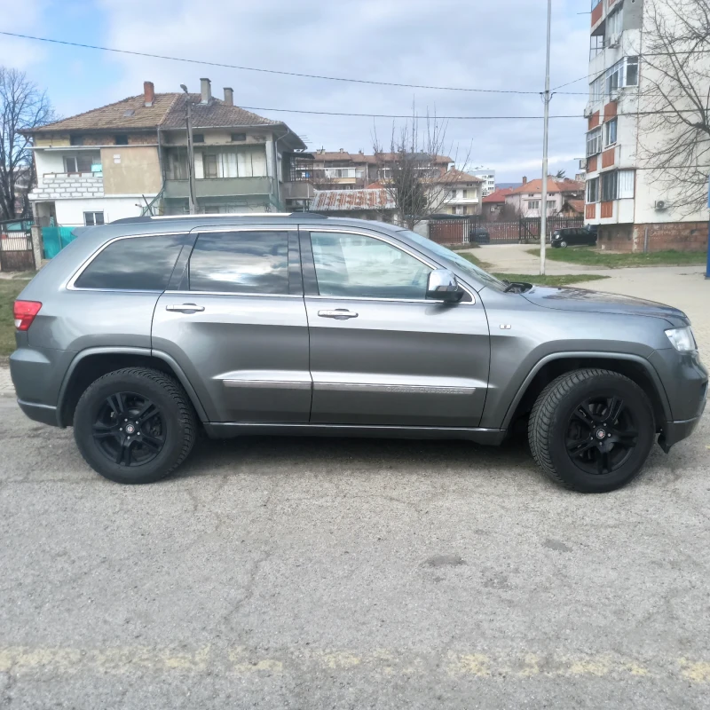 Jeep Grand cherokee 3.0, снимка 12 - Автомобили и джипове - 50646649