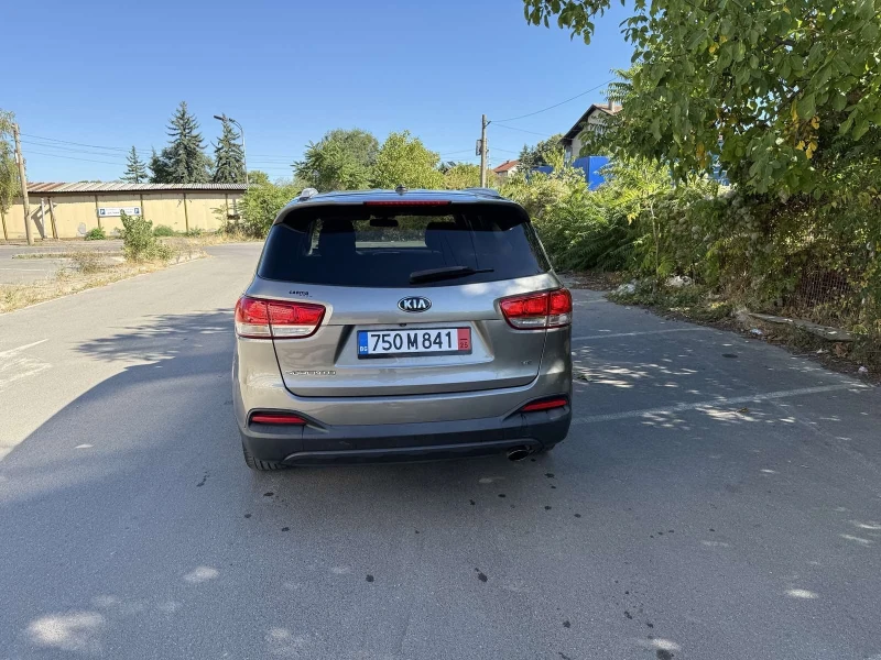 Kia Sorento 3.3 , снимка 4 - Автомобили и джипове - 52238410