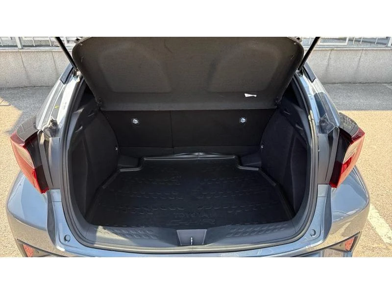 Toyota C-HR 1.8 HSD Classy - изображение 10