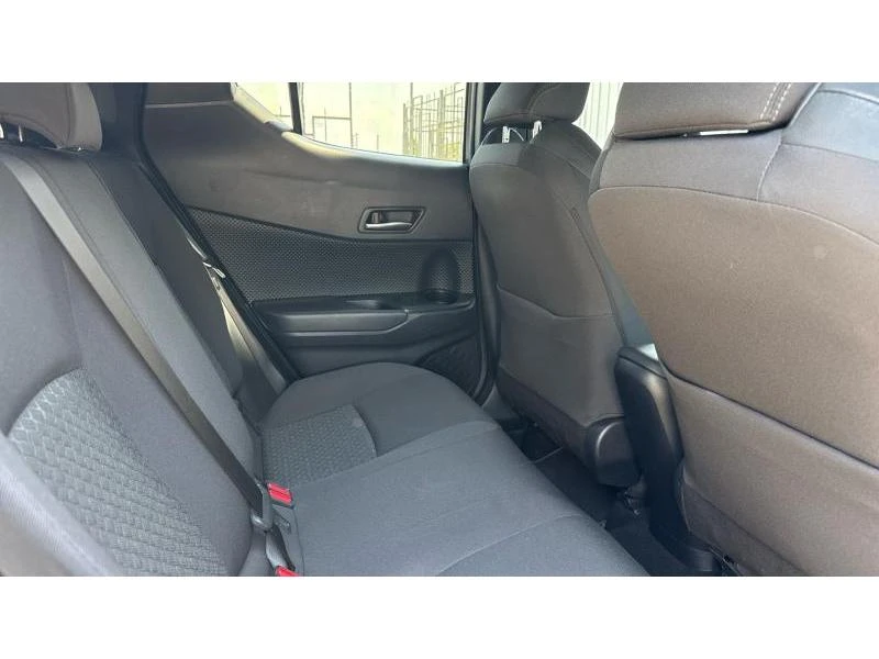 Toyota C-HR 1.8 HSD Classy - изображение 7