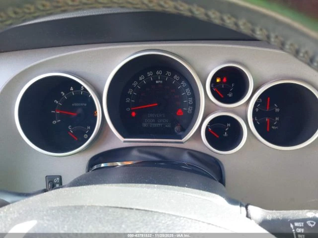 Toyota Sequoia LIMITED 5.7L V8* ФИКСИРАНА ЦЕНА, снимка 12 - Автомобили и джипове - 53420685