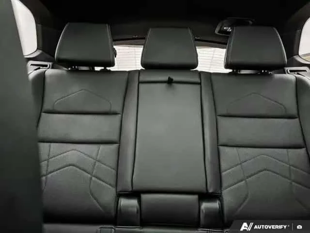 BMW X1 xDrive28i * Keyless * ПОДГРЕВИ* CARFAX, снимка 12 - Автомобили и джипове - 53536280