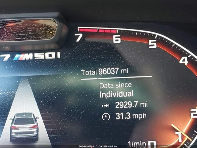 BMW X7 M50i* LASER* DISTRONIC* HARMAN KARDON* PANORAMA* , снимка 11 - Автомобили и джипове - 53758280