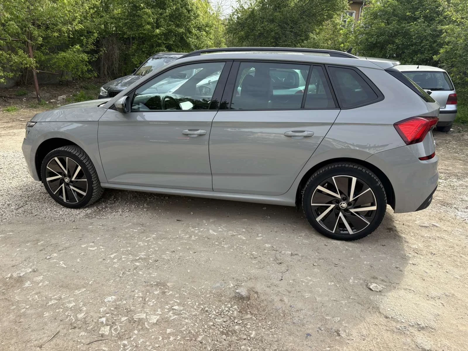 Skoda Kamiq 1.0TSI Sport ТОП състояние без забележки - изображение 7