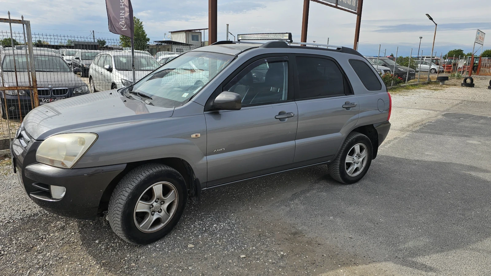 Kia Sportage 2.0 crdi 140 - изображение 2