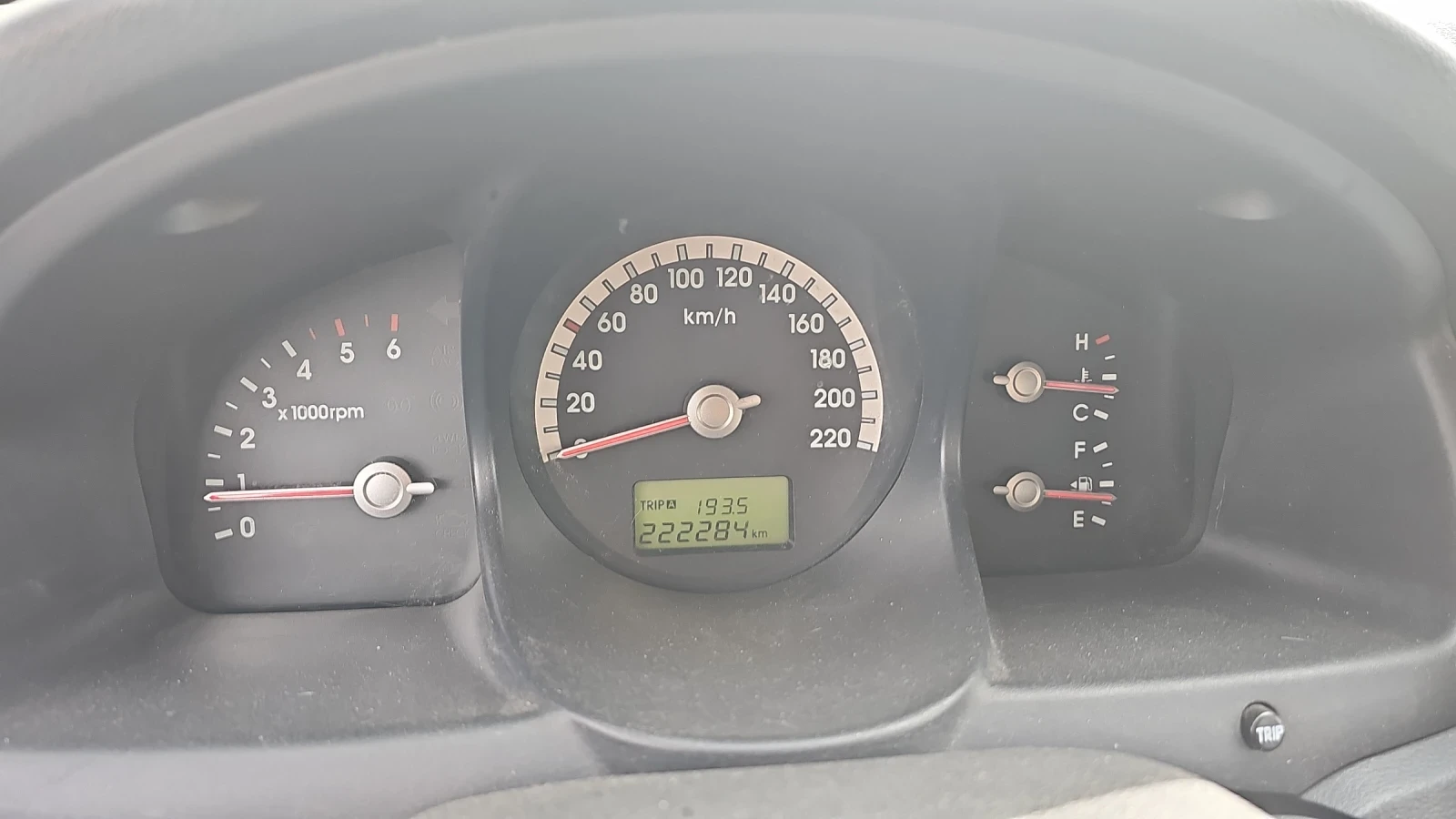 Kia Sportage 2.0 crdi 140 - изображение 10