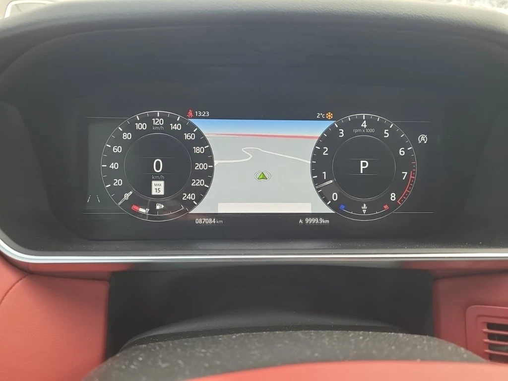 Land Rover Range Rover Sport * HST * CARFAX * БЕЗ ПЪРВОНАЧАЛНА ВНОСКА - изображение 9