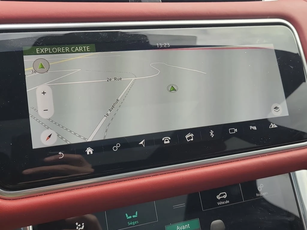 Land Rover Range Rover Sport * HST * CARFAX * БЕЗ ПЪРВОНАЧАЛНА ВНОСКА - изображение 10