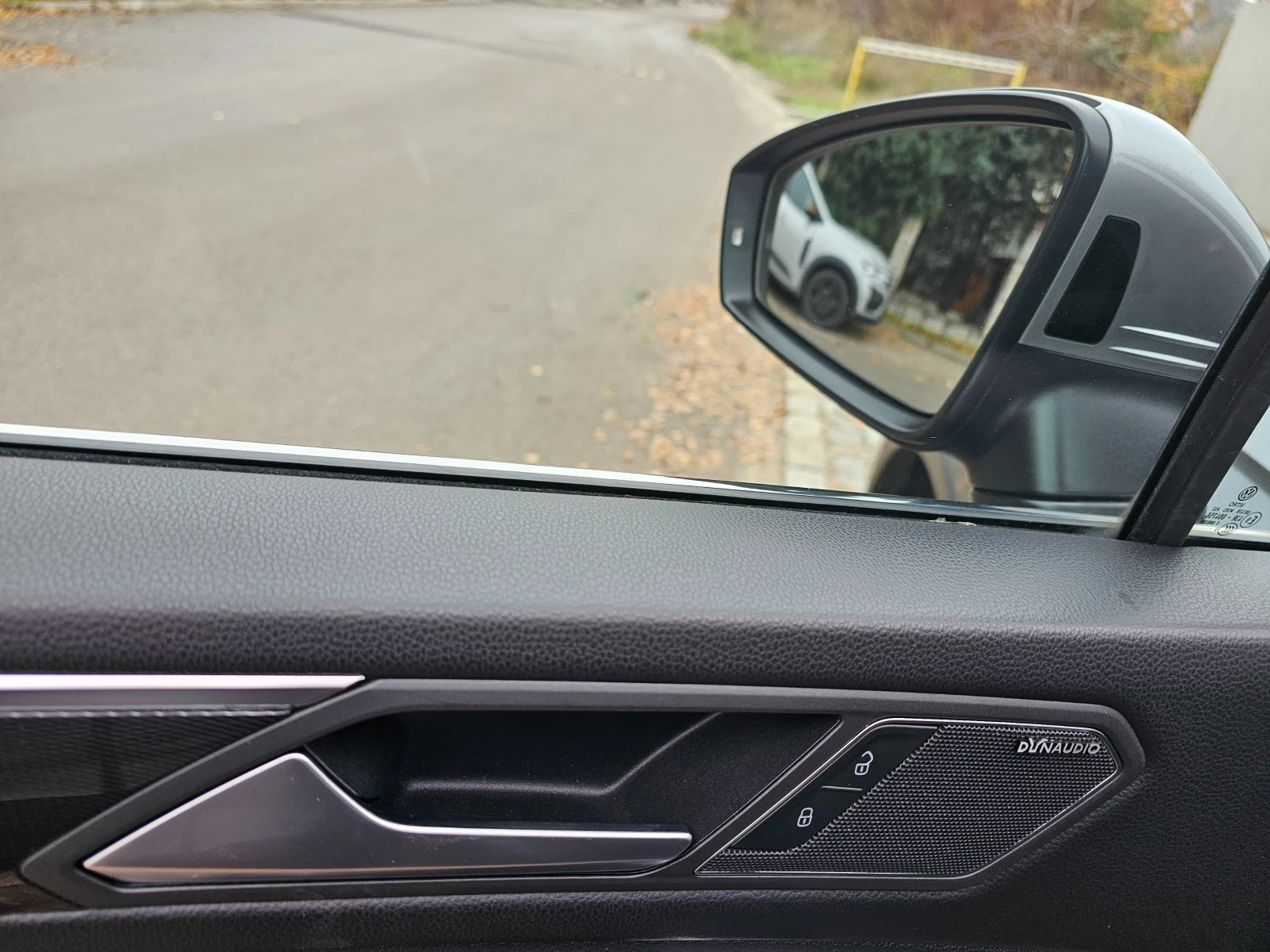 VW Tiguan Alspace Highline 4Motion 2.0tdi 200кс Панорама DCC - изображение 8