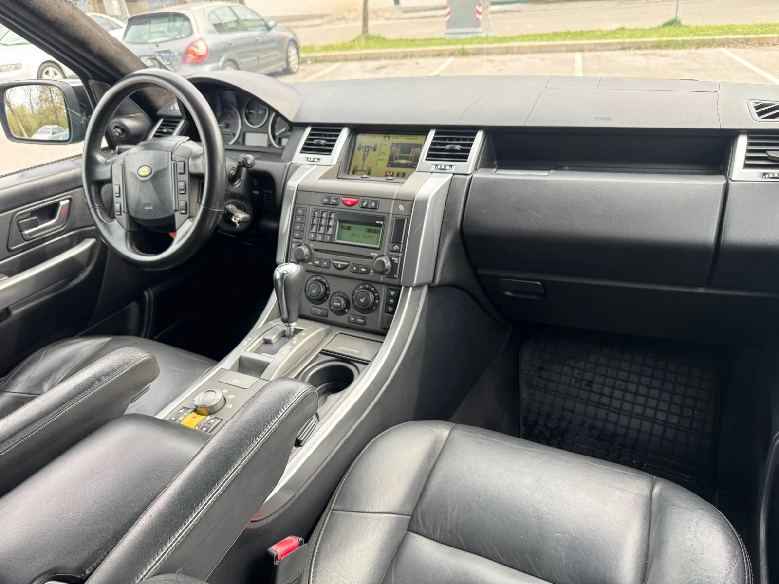 Land Rover Range Rover Sport Перфектно Състояние!, снимка 11 - Автомобили и джипове - 54217697