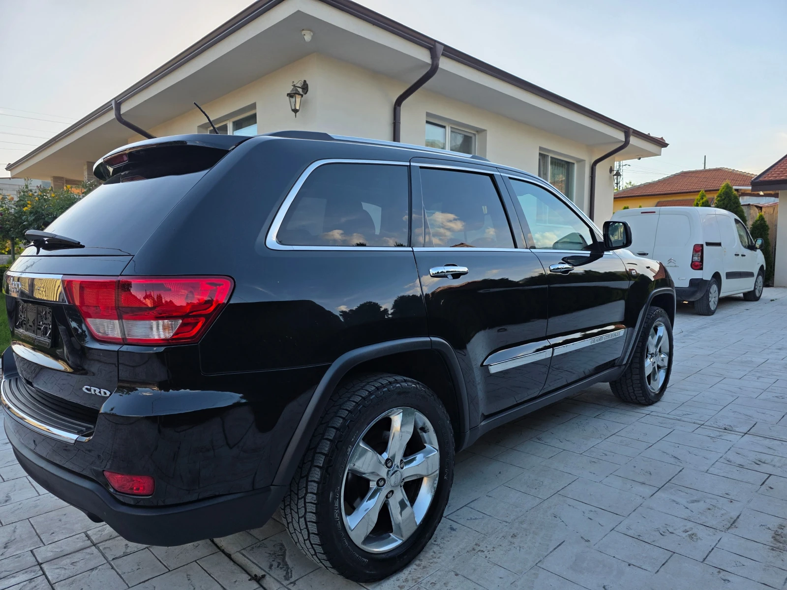 Jeep Grand cherokee 3.0 D  OVERLAND KATO HOBA | Mobile.bg � ����������� 4
