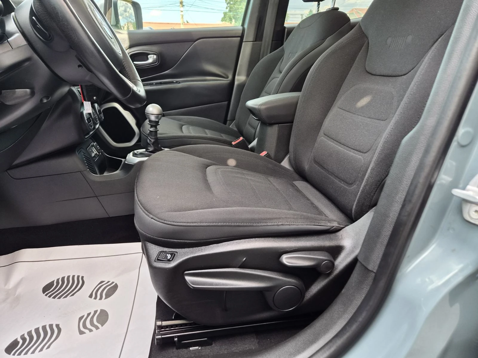 Jeep Renegade 1.6D-ПАНОРАМА-FACE LIFT, снимка 7 - Автомобили и джипове - 54918204