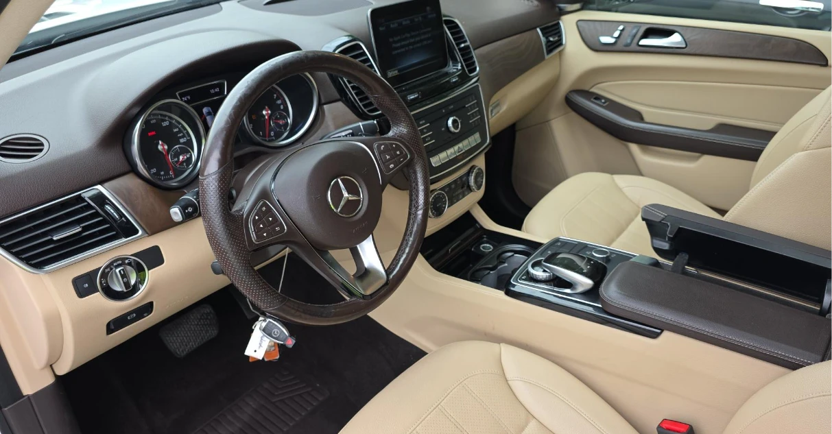 Mercedes-Benz GLE 350 PANORAMA * AMG SPORT PACKAGE , снимка 8 - Автомобили и джипове - 55278825