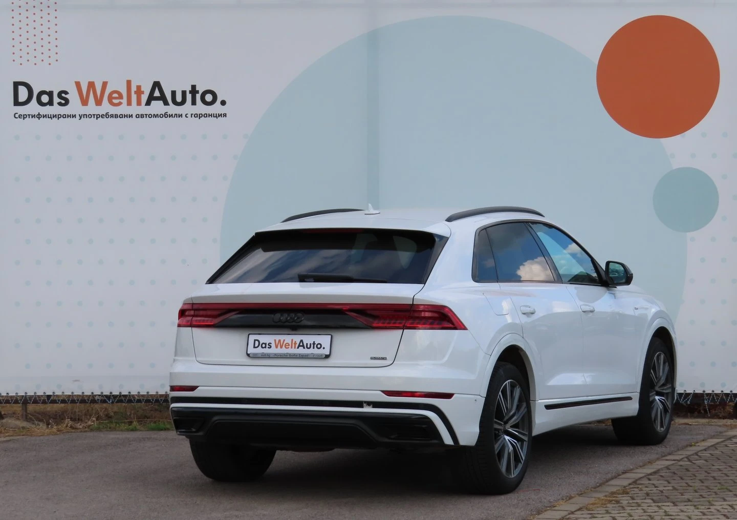 Audi Q8, снимка 3 - Автомобили и джипове - 56420403