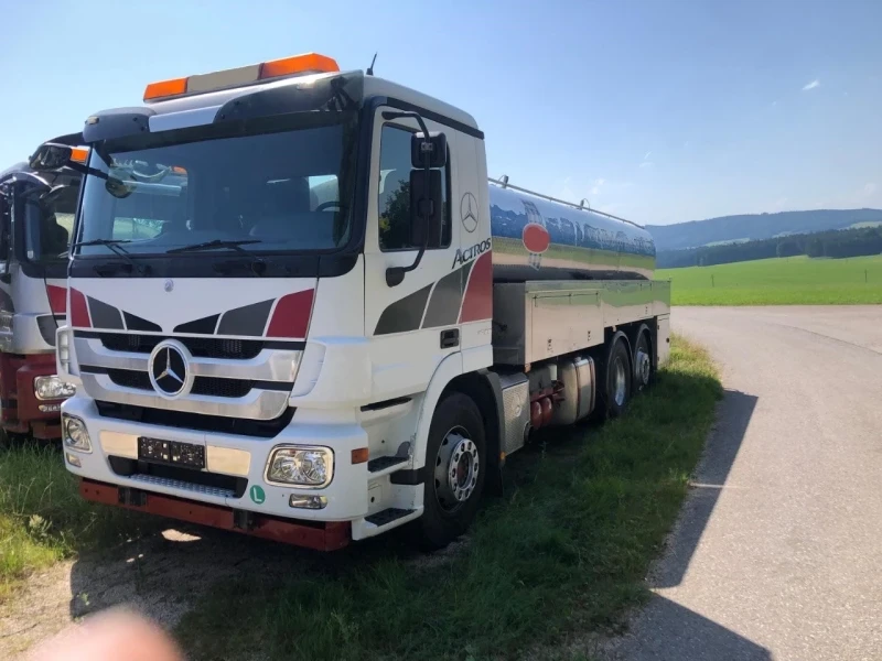 Mercedes-Benz Actros ЦИСТЕРНА ЗА МЛЯКО, снимка 1 - Камиони - 48597995