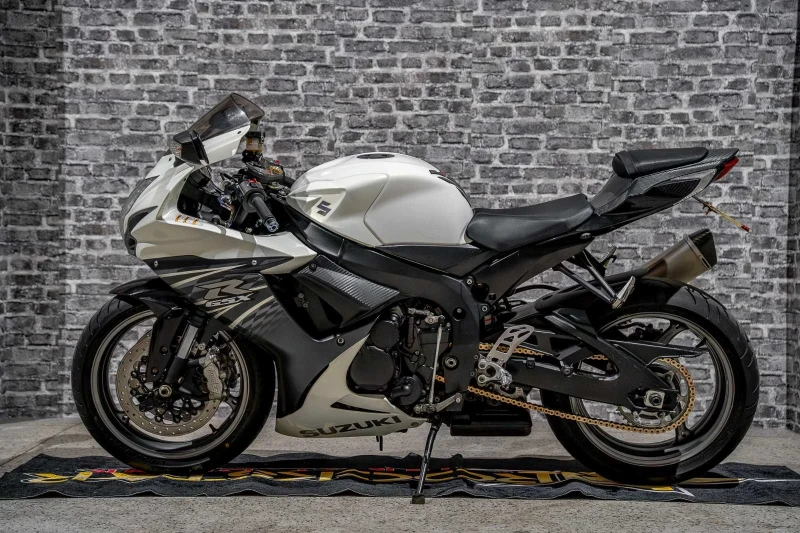 Suzuki Gsxr GSXR 600 L1, снимка 8 - Мотоциклети и мототехника - 52591345