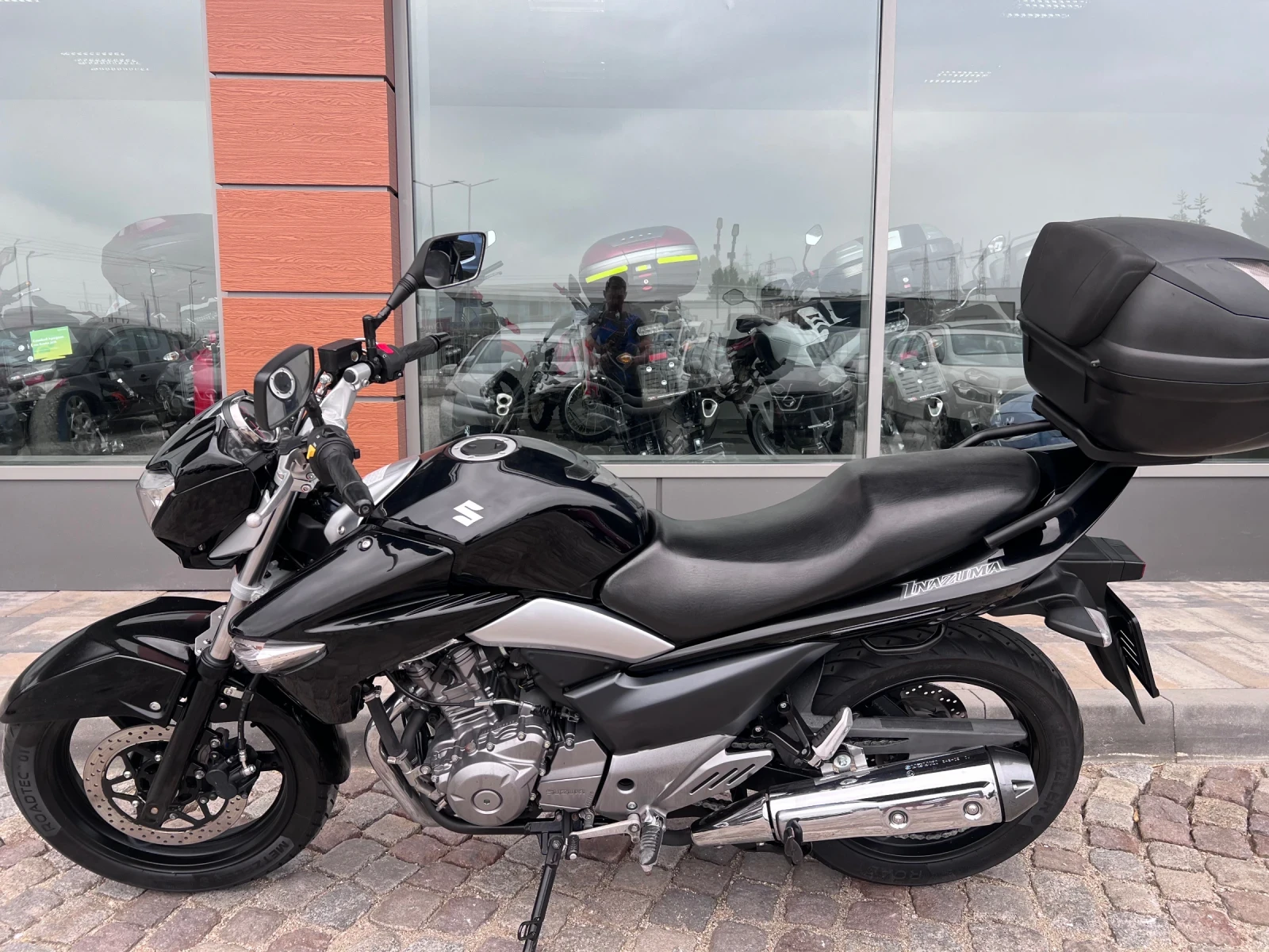 Suzuki Inazuma 250i - изображение 4