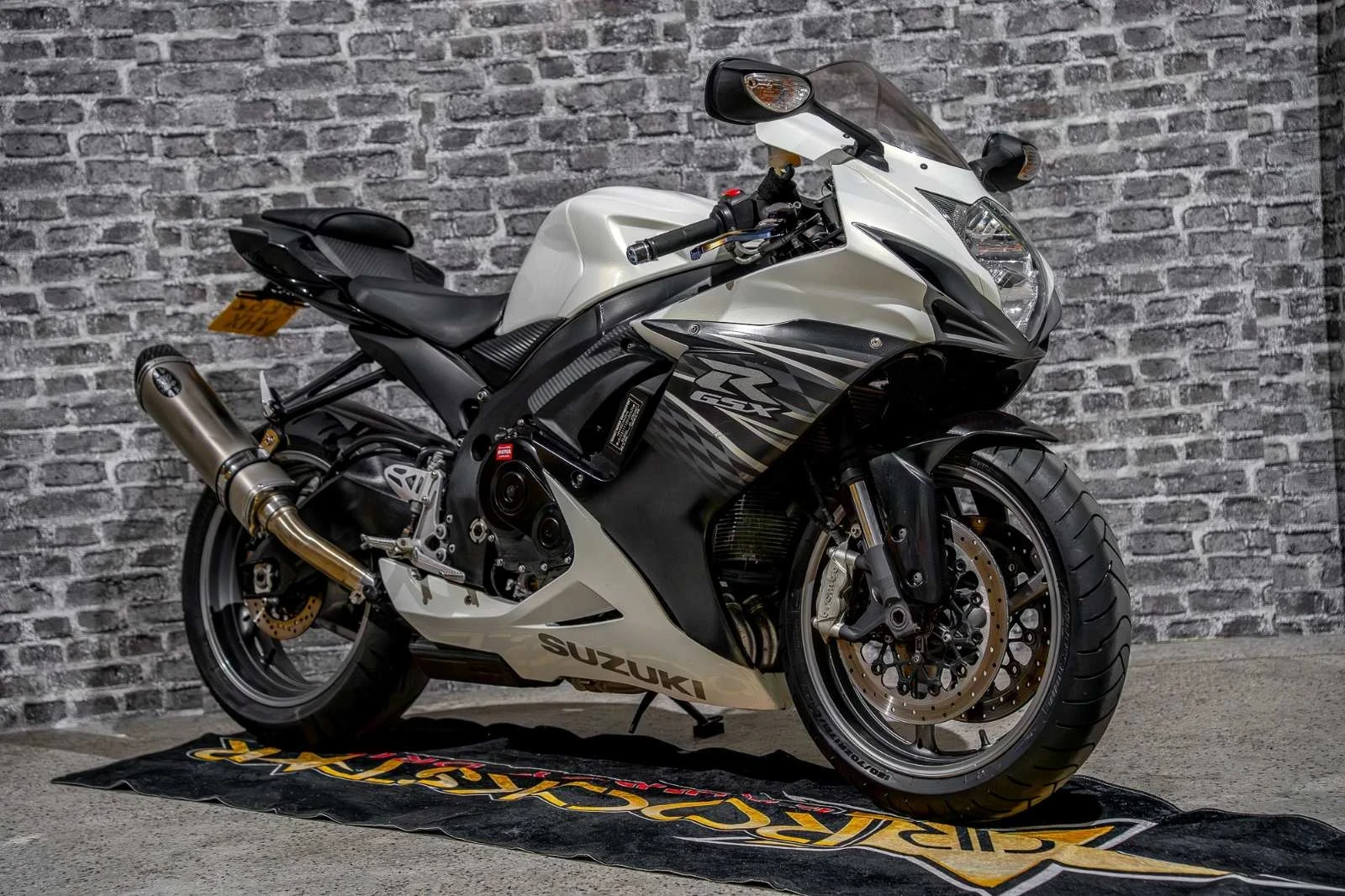 Suzuki Gsxr GSXR 600 L1 - изображение 3