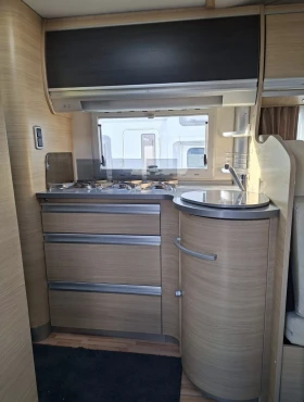 Кемпер Autoroller Pegaso Family 707 Living , снимка 12
