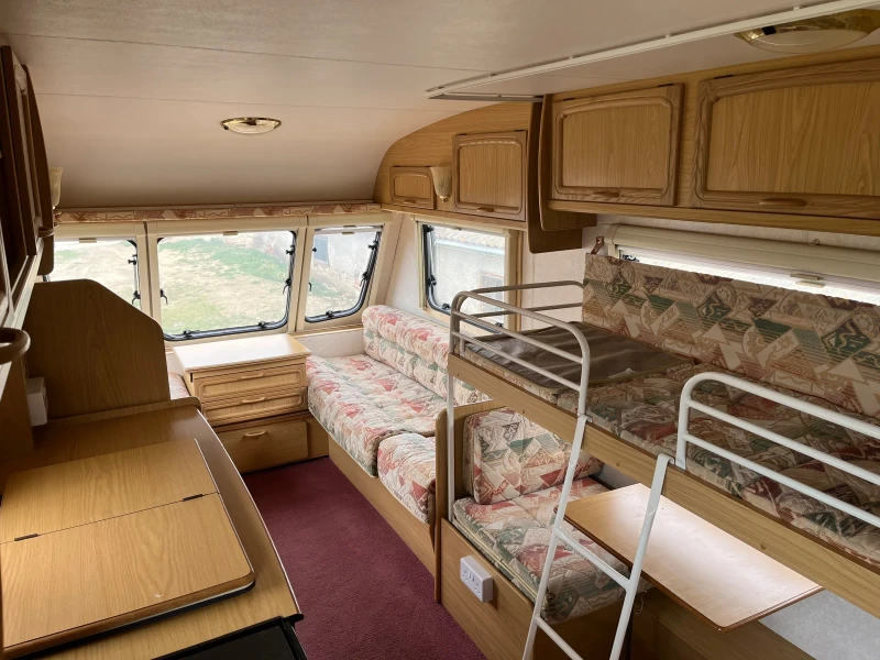 Каравана Bailey Рейнджър 510/4, снимка 13 - Каравани и кемпери - 52967270