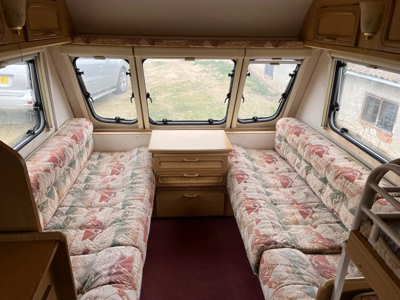 Каравана Bailey Рейнджър 510/4, снимка 8 - Каравани и кемпери - 52967270