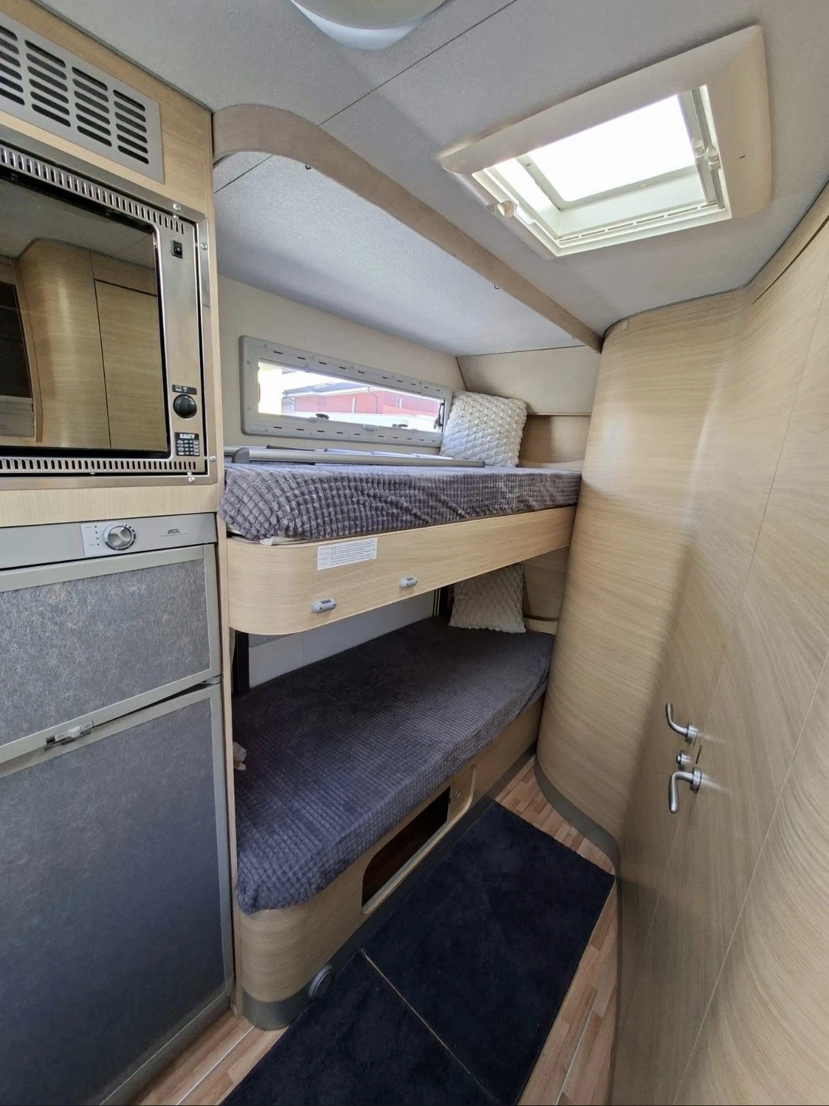 Кемпер Autoroller Pegaso Family 707 Living , снимка 11 - Каравани и кемпери - 54747211